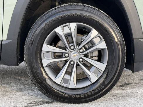 Certified 2025 Chevrolet Equinox LT w/ Safety and Technology Package image 19