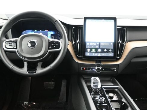 New 2026 Volvo XC60 B5 Core AWD/4WD image 12