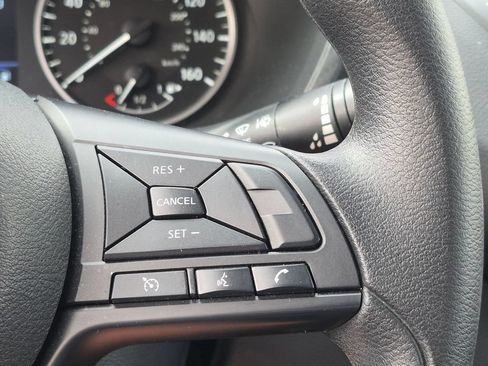 Used 2025 Nissan Sentra S FWD image 15
