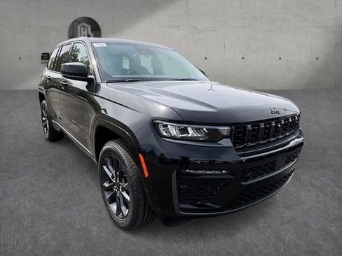 New 2026 Jeep Grand Cherokee Limited AWD/4WD image 4