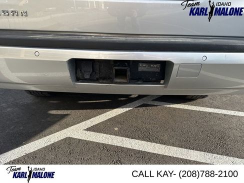 Used 2020 Chevrolet Suburban LT w/ Max Trailering Package AWD/4WD image 6