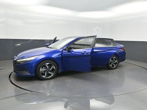 Used 2023 Hyundai Elantra Limited FWD image 36
