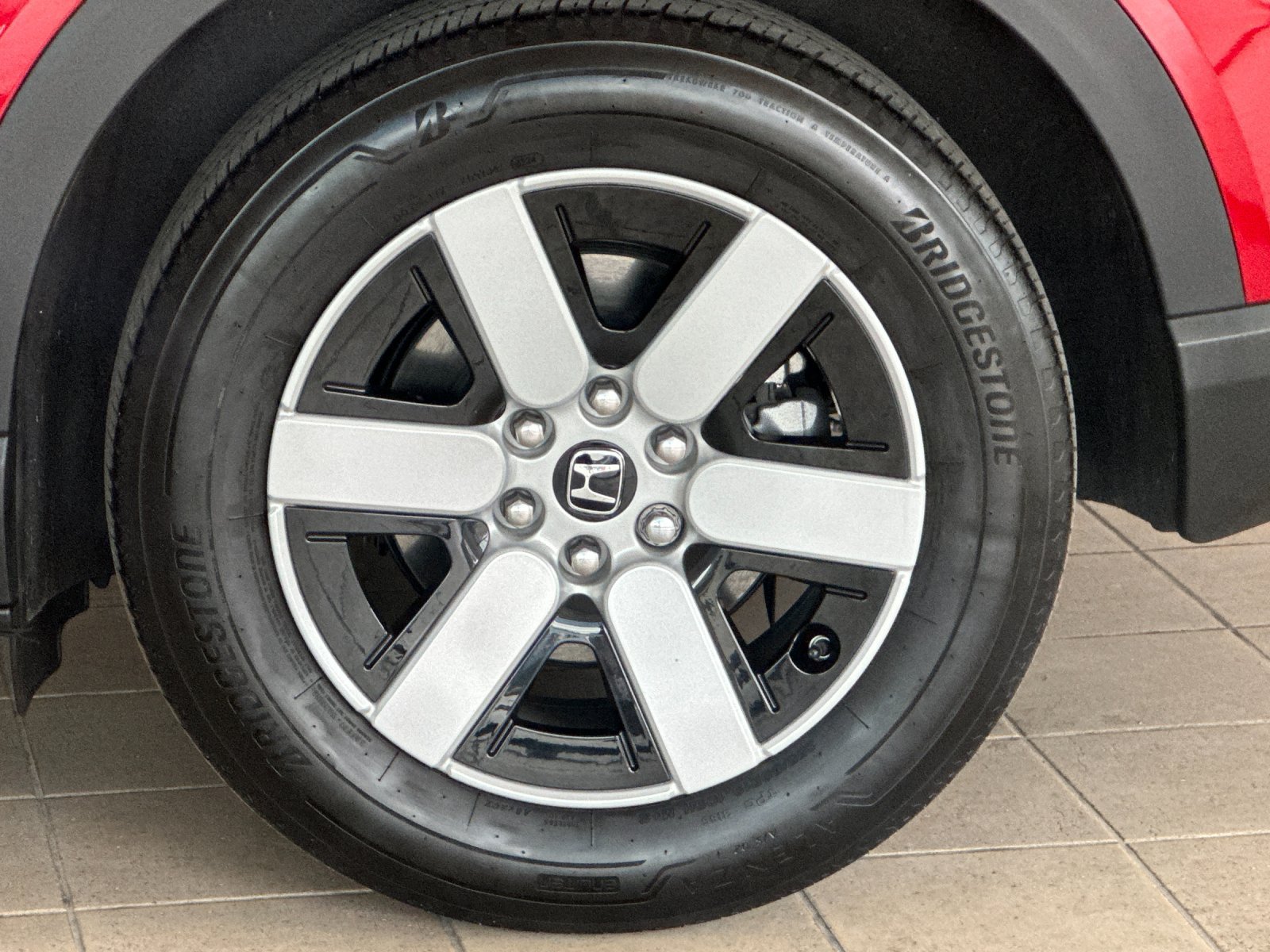 Used 2024 Honda Prologue EX image 25
