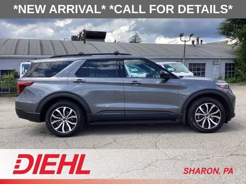 Used 2022 Ford Explorer ST-Line w/ Class IV Trailer Tow Package AWD/4WD image 10