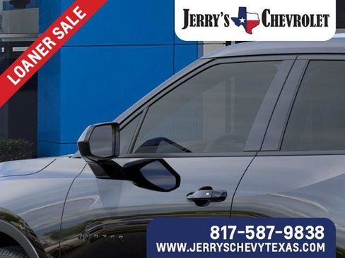 New 2025 Chevrolet Blazer LT w/ LPO, Black Grille Bar Package image 12