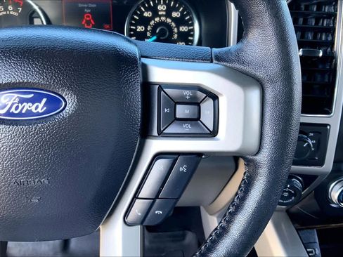 Used 2020 Ford F150 Lariat w/ Equipment Group 502A Luxury image 20