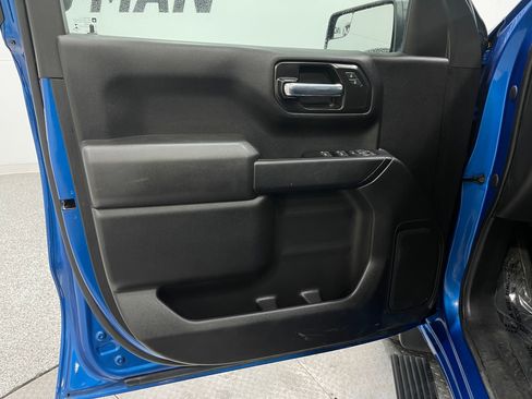 Used 2022 Chevrolet Silverado 1500 Custom AWD/4WD image 13