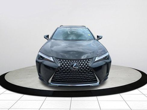 Used 2025 Lexus UX 300h FWD image 8