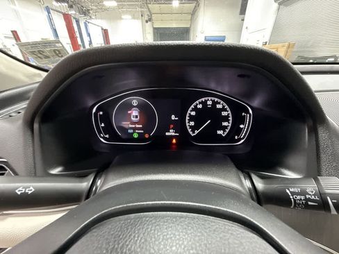 Used 2022 Honda Accord LX image 30
