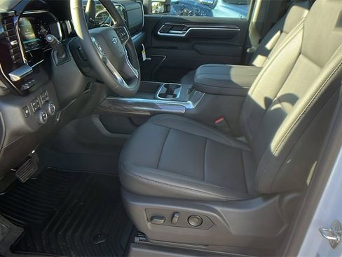 New 2026 Chevrolet Silverado 2500 LTZ image 13