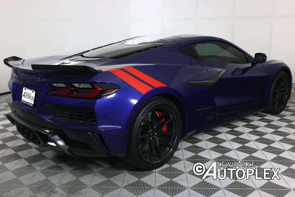 Used 2027 Chevrolet Corvette Grand Sport w/ Z52 Sport Performance Package RWD image 5