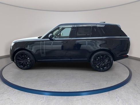 New 2026 Land Rover Range Rover SE image 8