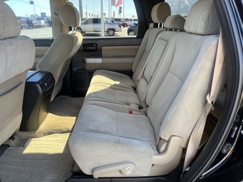 Used 2008 Toyota Sequoia SR5 image 28