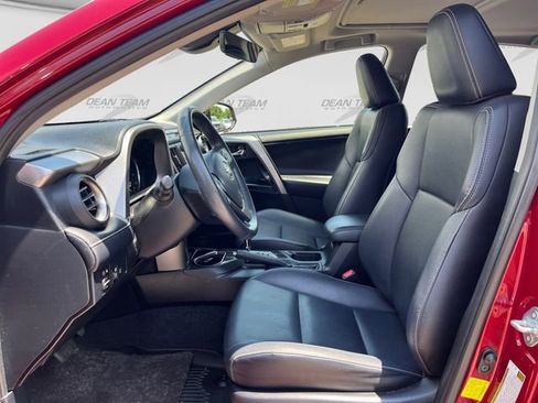 Used 2018 Toyota RAV4 Limited w/ Advanced Technology Package AWD/4WD image 11