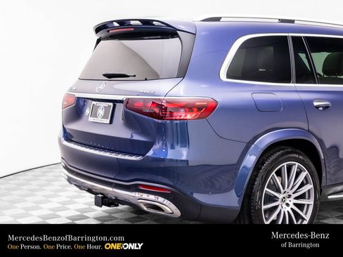 New 2026 Mercedes-Benz GLS 580 4MATIC image 35