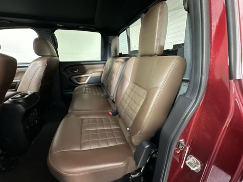 Certified 2021 Nissan Titan Platinum Reserve w/ Moonroof Package image 27