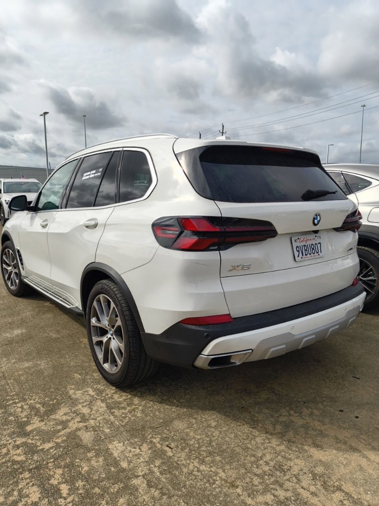Used 2026 BMW X5 sDrive40i RWD image 4