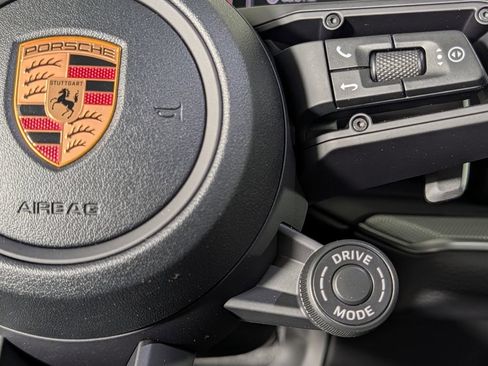 New 2026 Porsche Cayenne S image 40