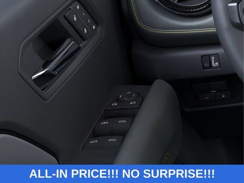 New 2026 Chevrolet Colorado ZR2 w/ Technology Package AWD/4WD image 22