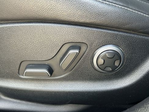 Used 2022 Genesis G80 2.5T image 20