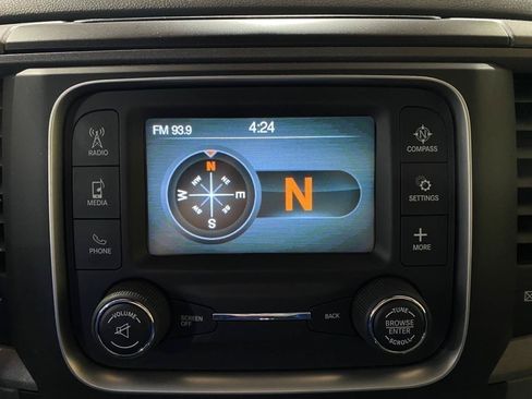 Used 2018 RAM 1500 Express w/ Express Value Package AWD/4WD image 14
