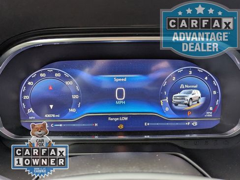 Used 2023 Chevrolet Tahoe Premier RWD image 14