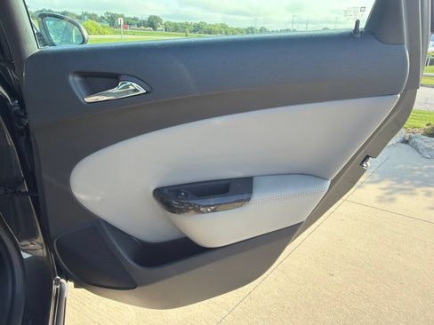Used 2014 Buick Verano Convenience FWD image 31