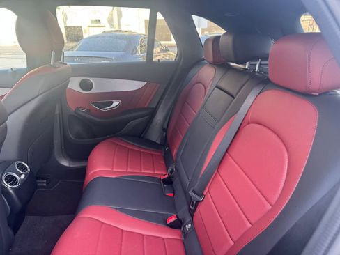 Used 2022 Mercedes-Benz GLC 300 image 5