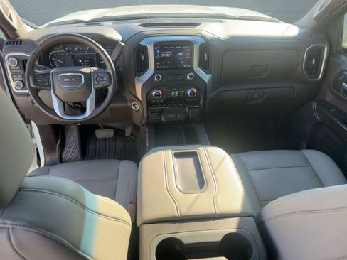 Used 2022 GMC Sierra 1500 SLT image 15