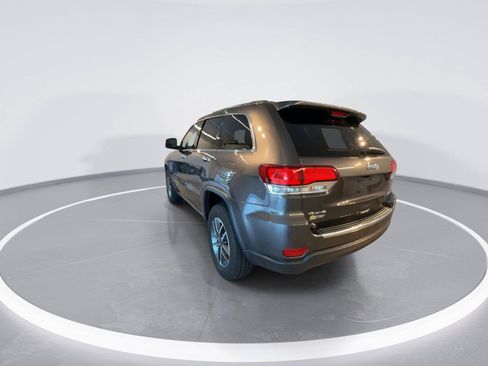 Used 2021 Jeep Grand Cherokee Limited w/ Premium Lighting Group AWD/4WD image 6