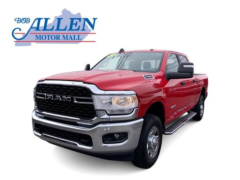 Used 2024 RAM 2500 Big Horn w/ Bed Utility Group image 1