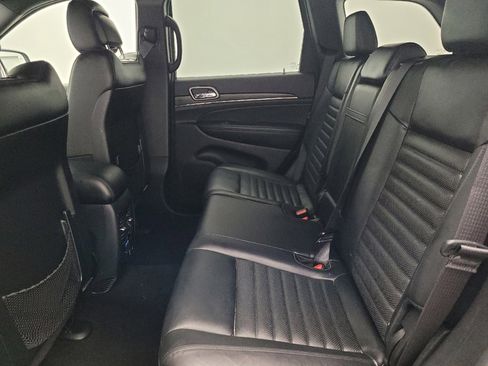 Used 2020 Jeep Grand Cherokee Limited X image 18