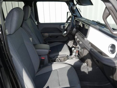 New 2025 Jeep Wrangler Sahara image 25