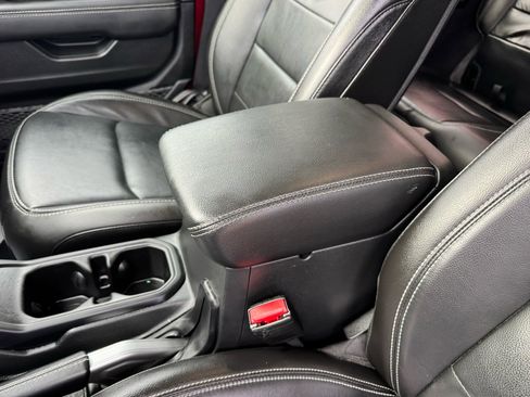 Used 2022 Jeep Wrangler Unlimited Sahara w/ Cold Weather Group image 26