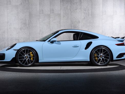 Used 2017 Porsche 911 Turbo S image 21