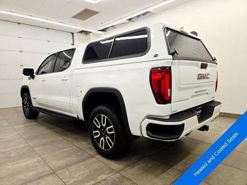 Used 2023 GMC Sierra 1500 AT4 w/ AT4 Premium Package AWD/4WD image 3
