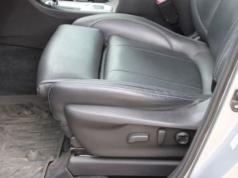 Used 2023 Subaru Ascent Touring image 17