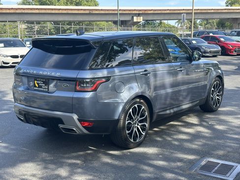 Used 2019 Land Rover Range Rover Sport SE AWD/4WD image 8
