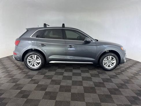 Used 2023 Audi Q5 2.0T Premium w/ Convenience Package AWD/4WD image 6