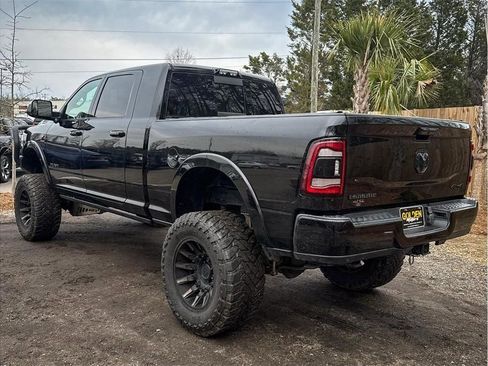 Used 2020 RAM 2500 Laramie AWD/4WD image 7