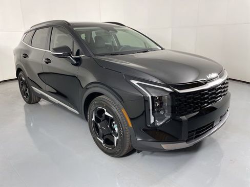 New 2026 Kia Sportage EX w/ EX Panorama Roof Package image 2