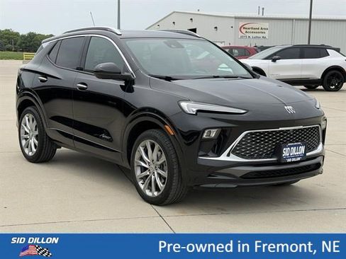 Certified 2024 Buick Encore GX Avenir w/ Avenir Technology Package AWD/4WD image 2