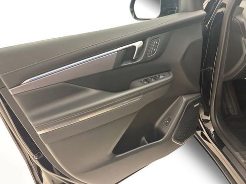 Certified 2025 Buick Enclave Sport Touring image 13