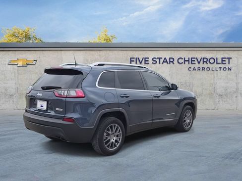 Used 2020 Jeep Cherokee Latitude Plus w/ Comfort/Convenience Group FWD image 8