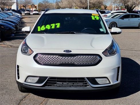 Used 2019 Kia Niro S Touring image 9