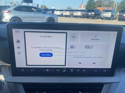 New 2025 Ford Explorer Active w/ Active Comfort Package image 21