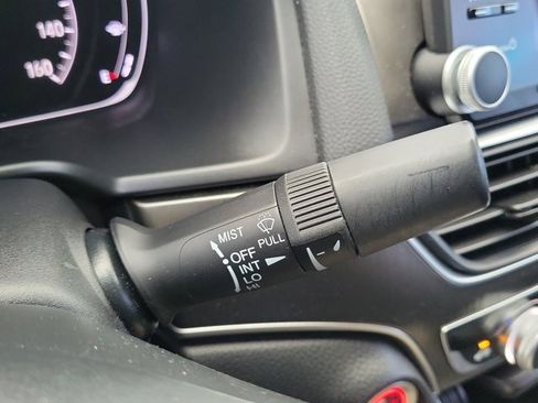 Used 2019 Honda Accord LX image 13