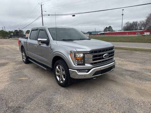 Used 2021 Ford F150 Lariat image 1