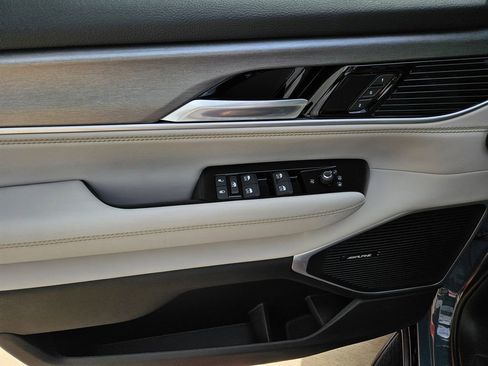 New 2026 Jeep Grand Wagoneer L 4WD image 19