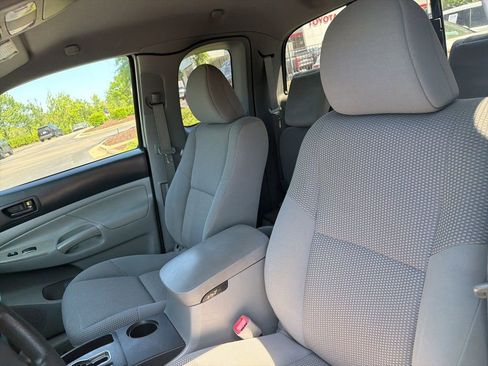 Used 2010 Toyota Tacoma 2WD Access Cab image 10